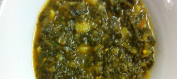 instant aaloo palak gravy