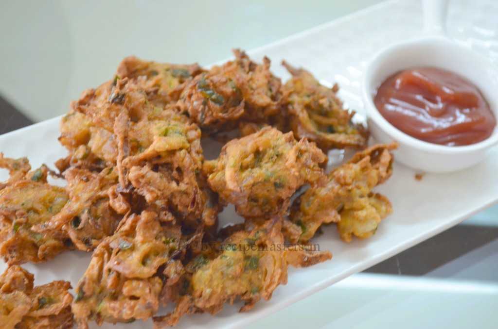 pyaz pakore